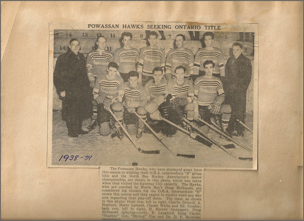 Hockey - 1939 Powassan Hawks.jpg