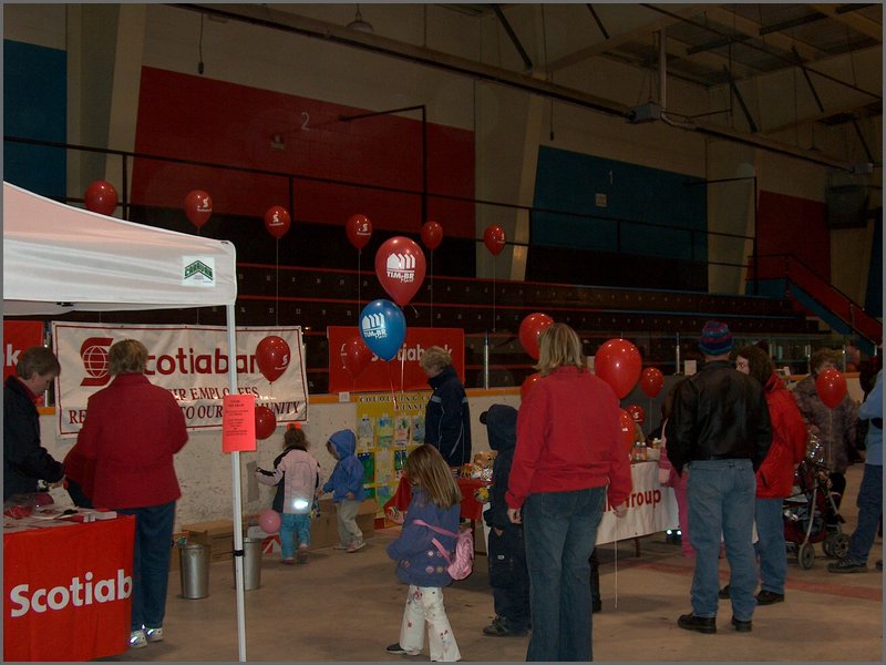 Trade Show 2005h.jpg