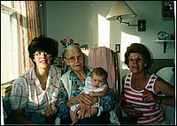 Lisa_Grandma_Jillian_Greta.jpg