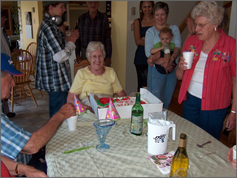 Aunt Irma's 80'th Birthday 09.jpg