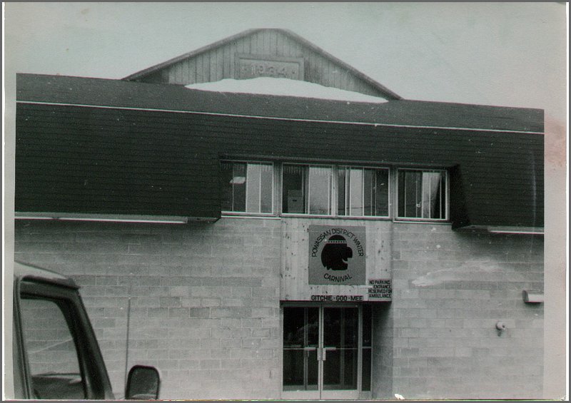 B&W - Powassan Arena.jpg