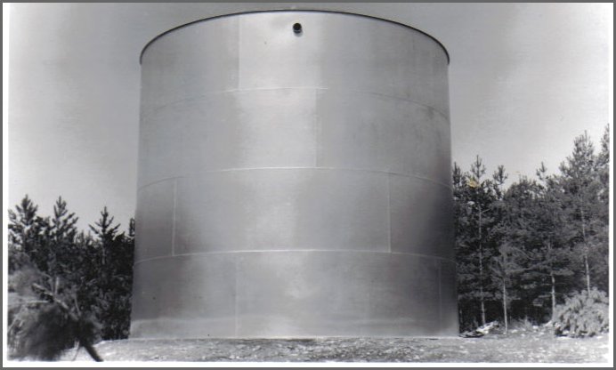 water tower 1956.jpg