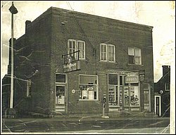 1948 moore store.jpg