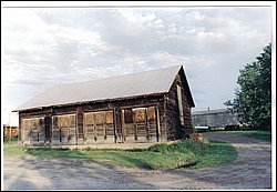 powassan building 1996.jpg