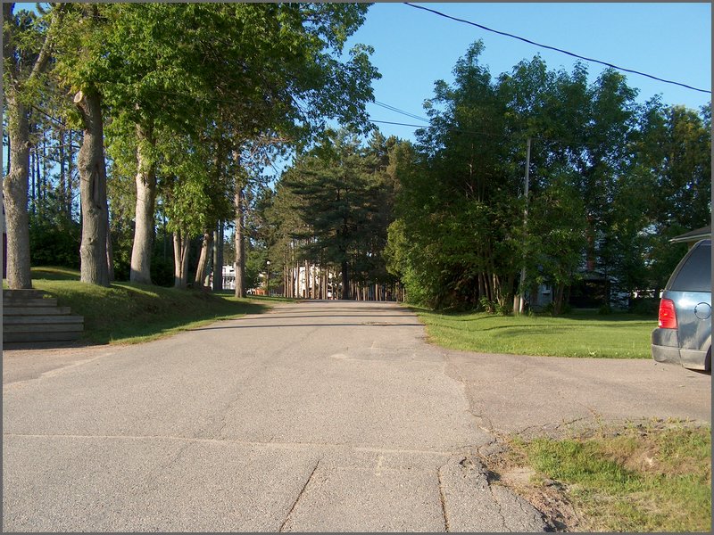 Powassan June 2006 04.JPG