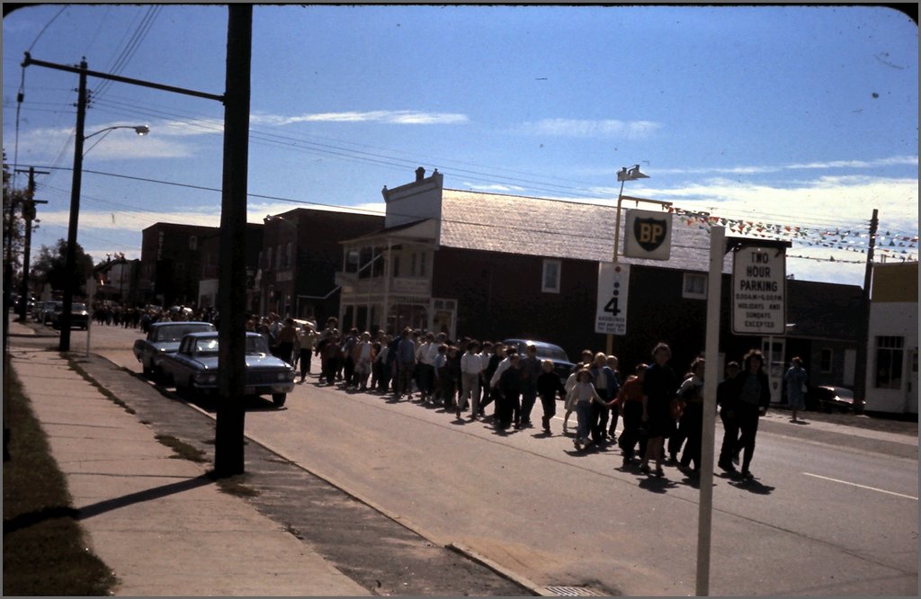 1964-09-18 Powassan Fair 02.JPG