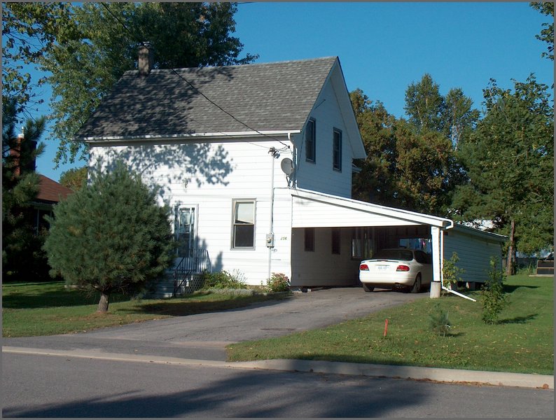  256 Edward S.jpg
